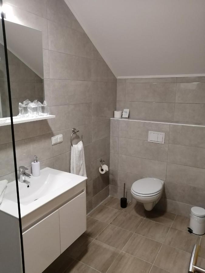 Farma & Apartmani II Opg Sasa Delic Grabusic ภายนอก รูปภาพ